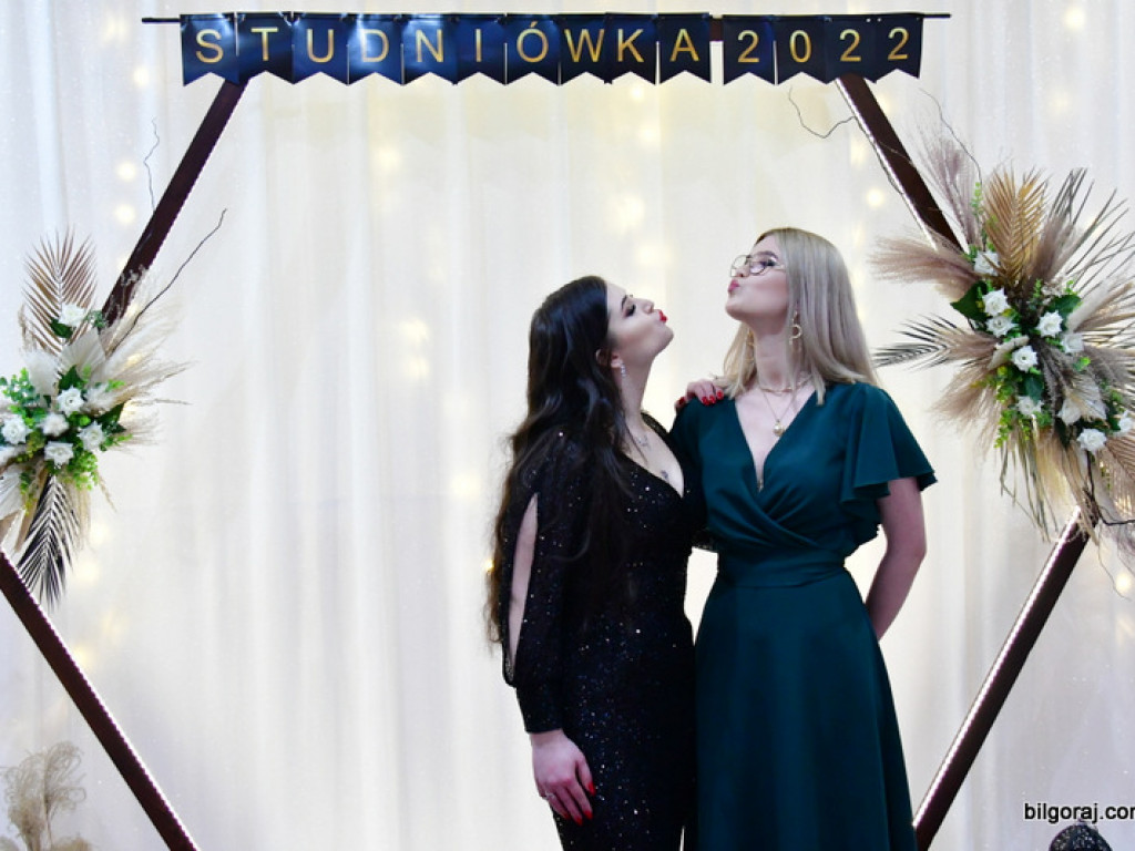 Studniówka uczniów ZSZiO (FOTO, VIDEO)