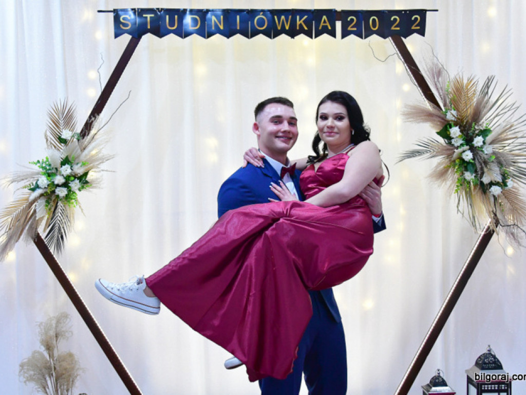 Studniówka uczniów ZSZiO (FOTO, VIDEO)