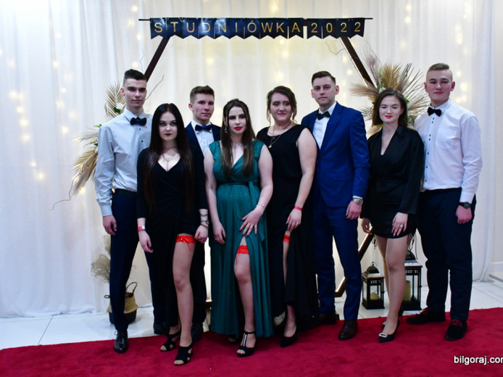 Studniówka uczniów ZSZiO (FOTO, VIDEO)