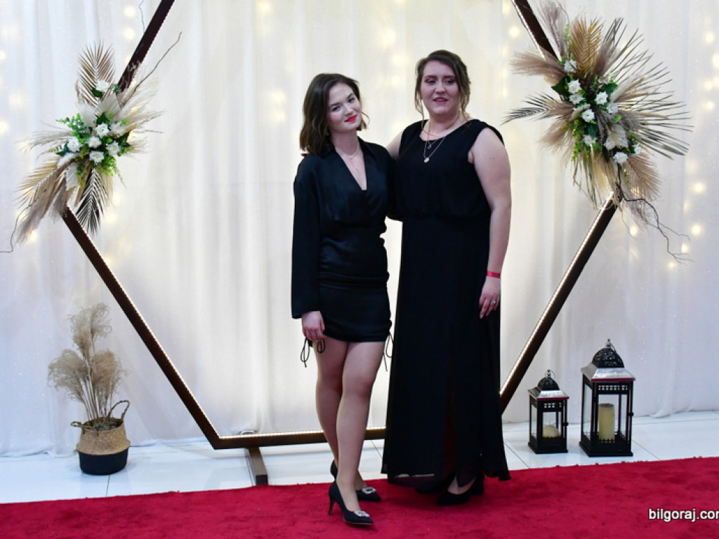 Studniówka uczniów ZSZiO (FOTO, VIDEO)