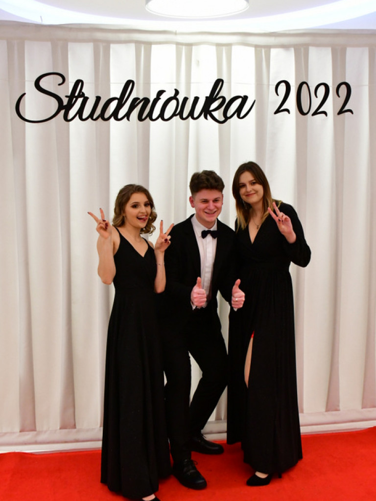 Studniówka Zespołu Szkół Budowlanych i Ogólnokształcących (FOTO, VIDEO)