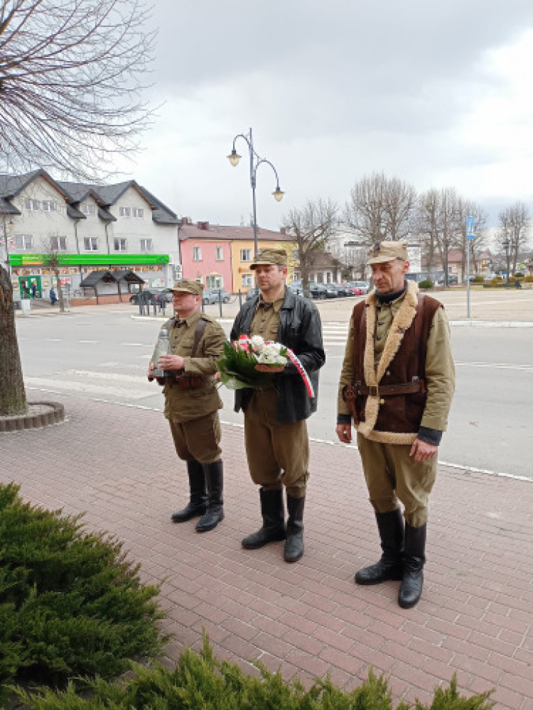 Pamiętają o rodzinie Bartoszewskiego