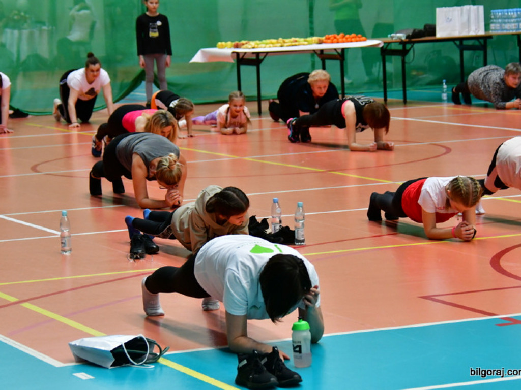 Sportowy Dzień Kobiet (FOTO, VIDEO)