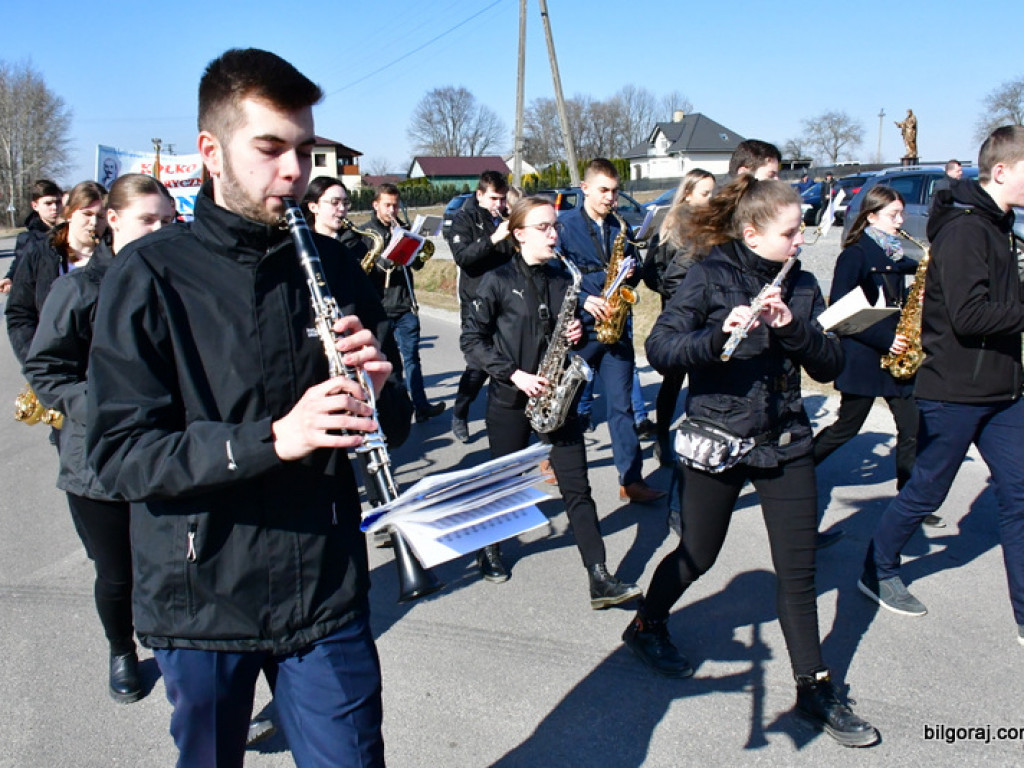 79. rocznica pacyfikacji Różańca. Mieszkańcy uczcili pamięć ofiar (FOTO)