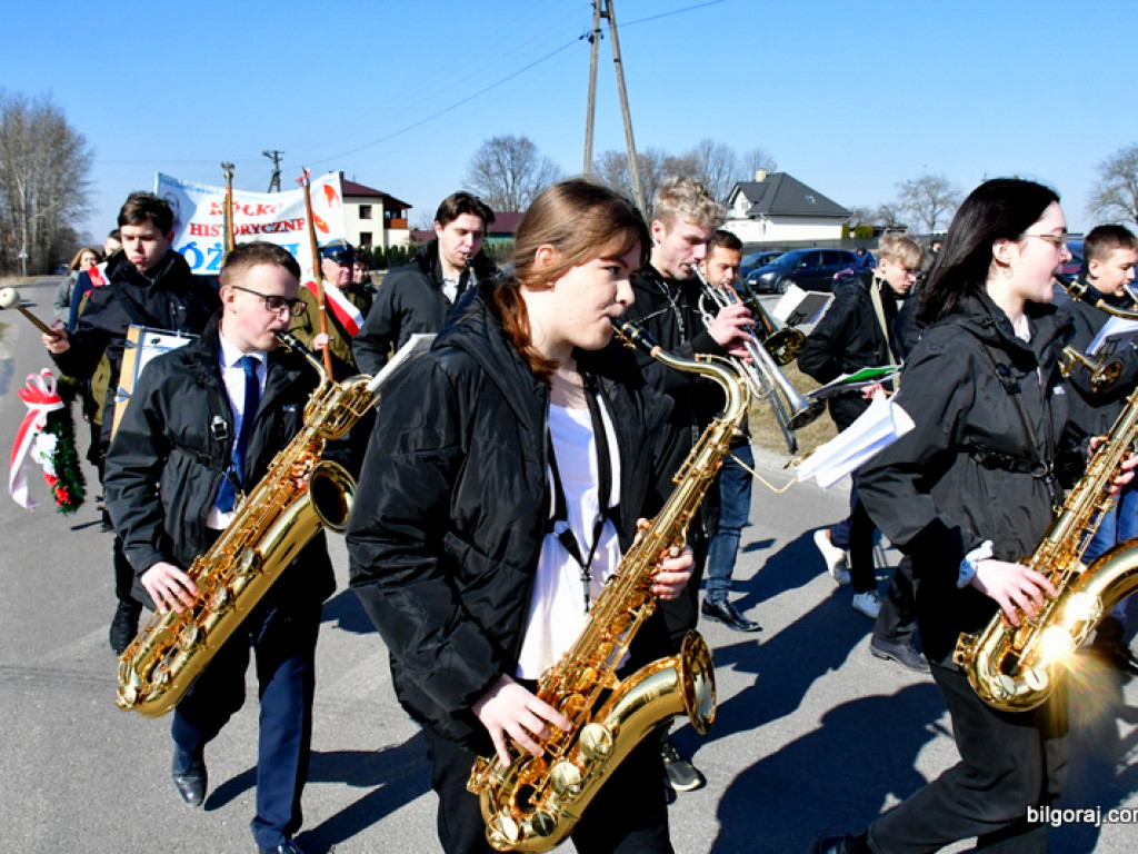 79. rocznica pacyfikacji Różańca. Mieszkańcy uczcili pamięć ofiar (FOTO)