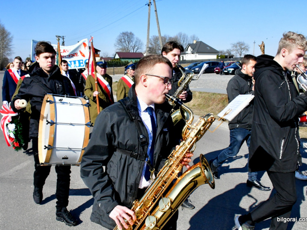79. rocznica pacyfikacji Różańca. Mieszkańcy uczcili pamięć ofiar (FOTO)