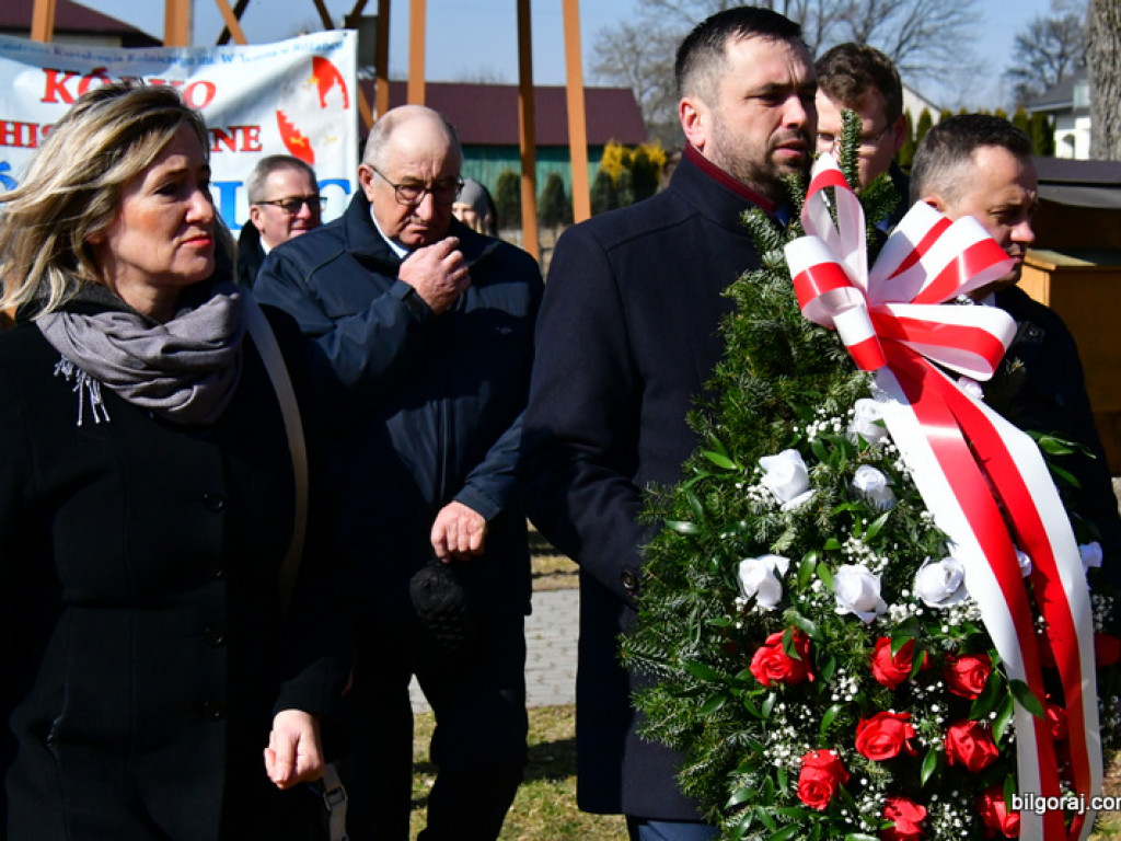 79. rocznica pacyfikacji Różańca. Mieszkańcy uczcili pamięć ofiar (FOTO)