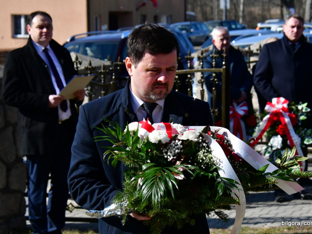 79. rocznica pacyfikacji Różańca. Mieszkańcy uczcili pamięć ofiar (FOTO)