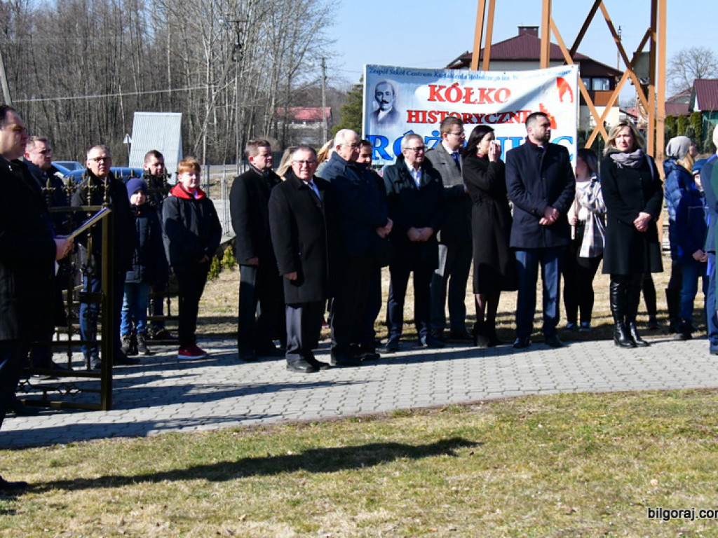 79. rocznica pacyfikacji Różańca. Mieszkańcy uczcili pamięć ofiar (FOTO)