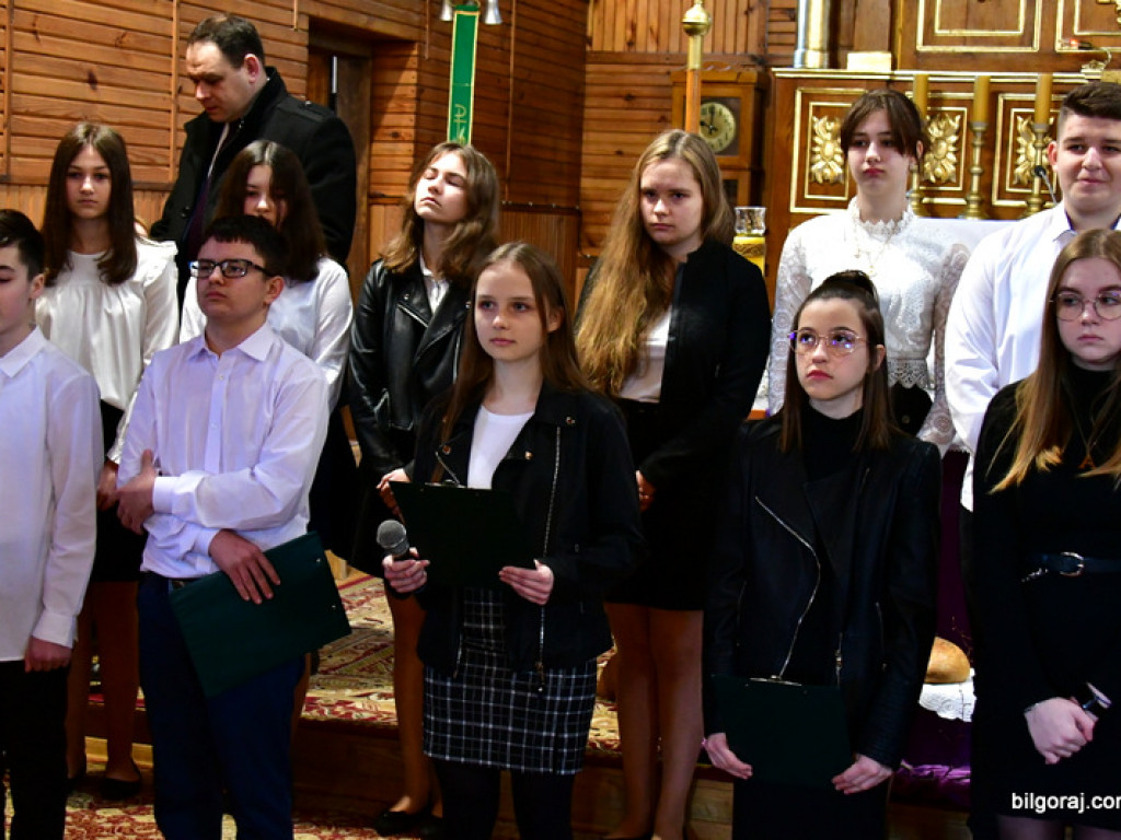 79. rocznica pacyfikacji Różańca. Mieszkańcy uczcili pamięć ofiar (FOTO)