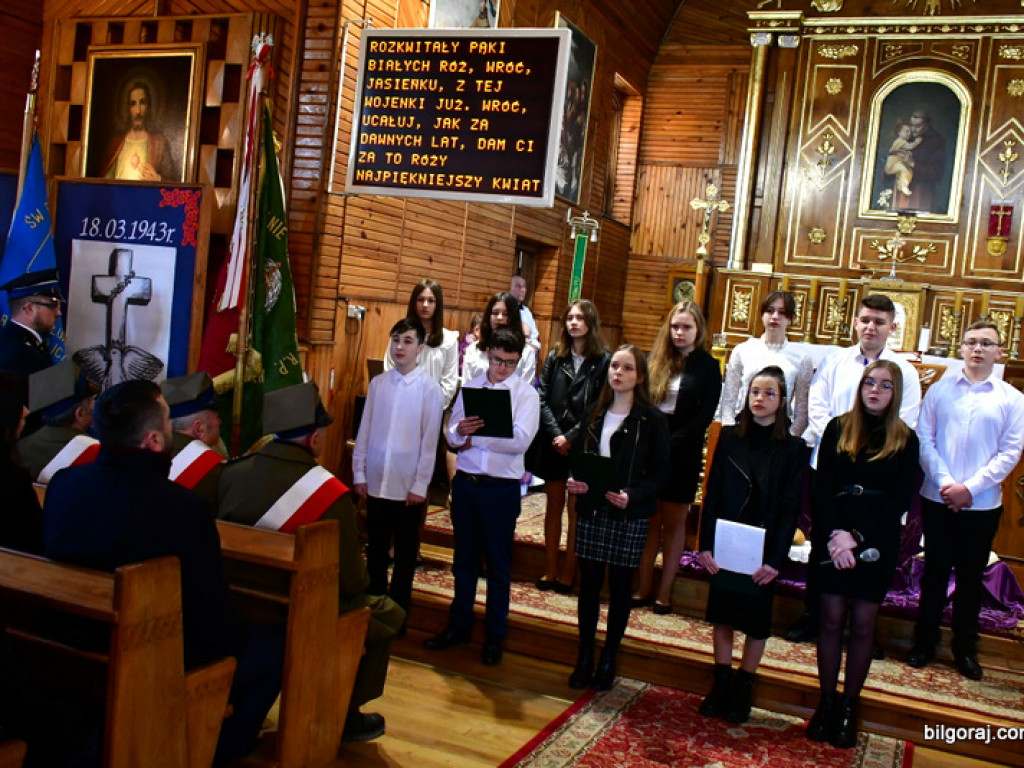 79. rocznica pacyfikacji Różańca. Mieszkańcy uczcili pamięć ofiar (FOTO)