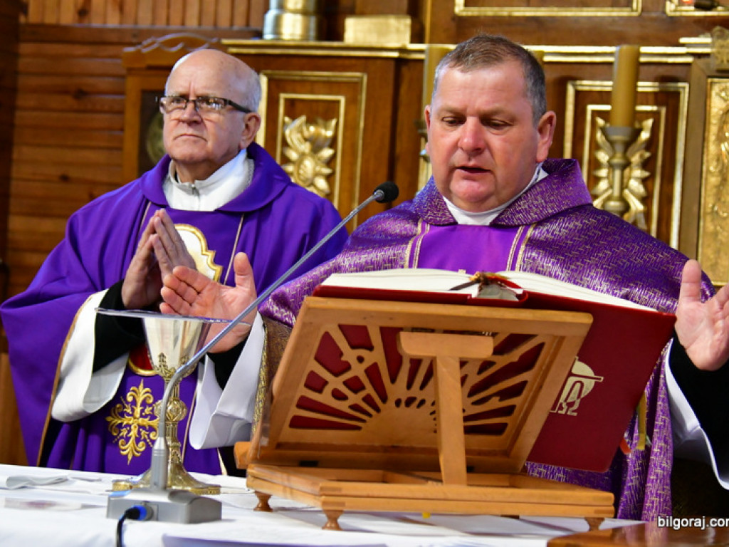 79. rocznica pacyfikacji Różańca. Mieszkańcy uczcili pamięć ofiar (FOTO)