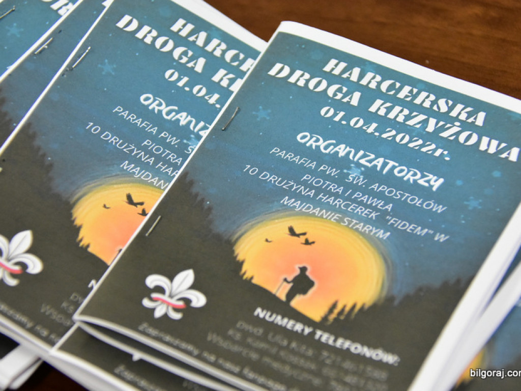 Harcerska Droga Krzyżowa w Majdanie Starym (FOTO)