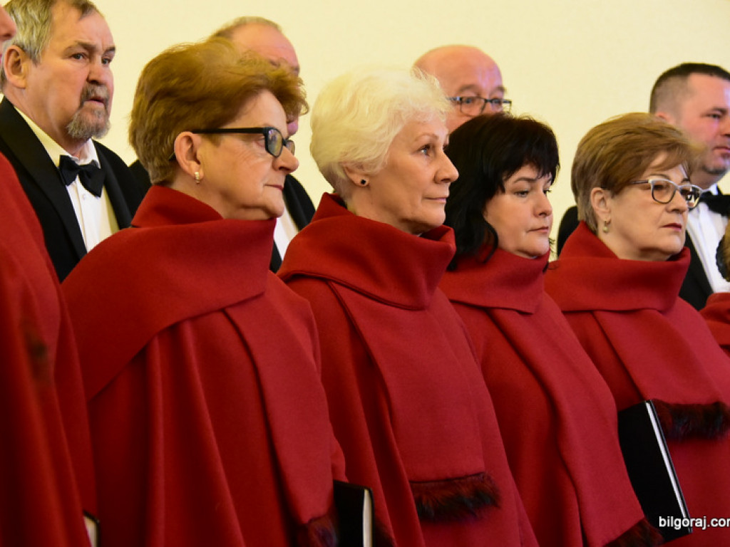 Pieśni Pasyjne i Pokutne w wykonaniu chórów zabrzmiały w Korytkowie Dużym (FOTO)