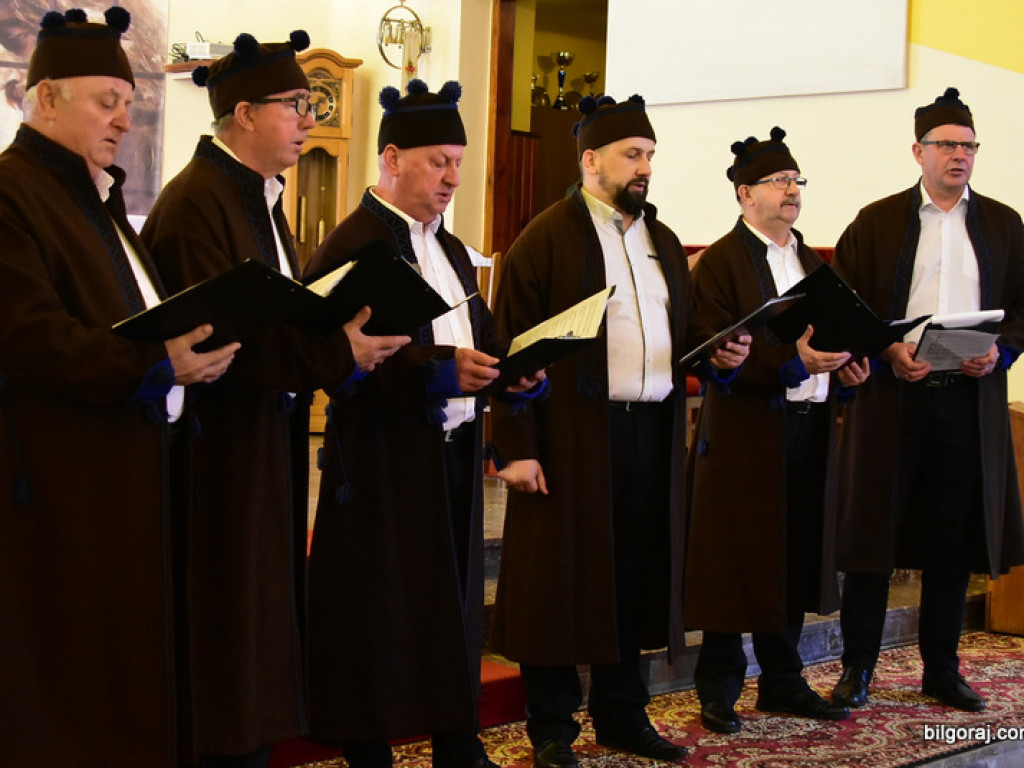 Pieśni Pasyjne i Pokutne w wykonaniu chórów zabrzmiały w Korytkowie Dużym (FOTO)