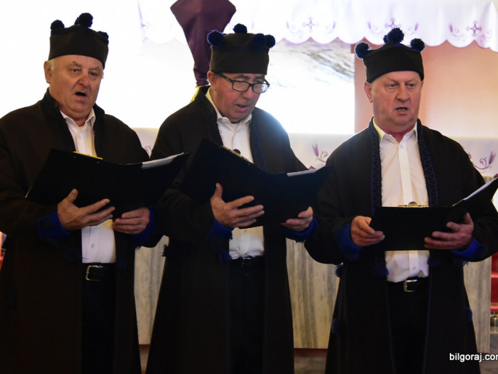 Pieśni Pasyjne i Pokutne w wykonaniu chórów zabrzmiały w Korytkowie Dużym (FOTO)