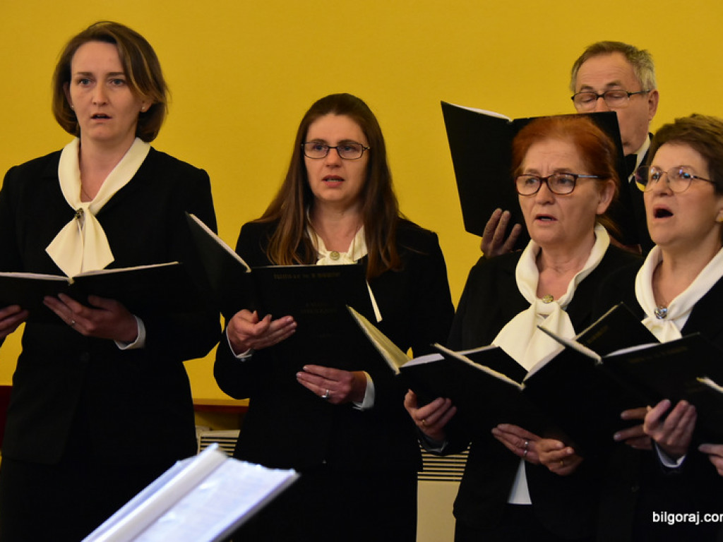 Pieśni Pasyjne i Pokutne w wykonaniu chórów zabrzmiały w Korytkowie Dużym (FOTO)