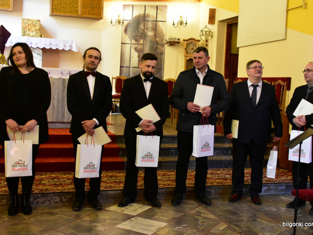 Pieśni Pasyjne i Pokutne w wykonaniu chórów zabrzmiały w Korytkowie Dużym (FOTO)