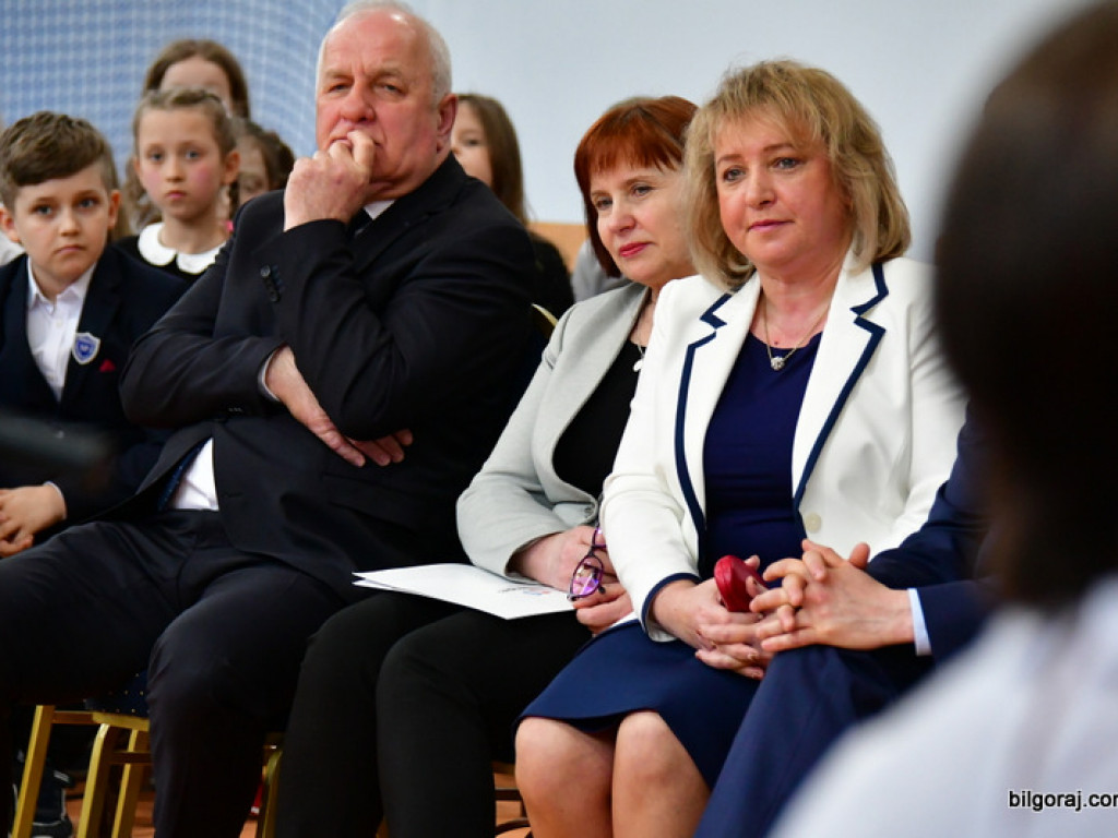 W Chmielku oddano do użytku nowa halę sportową (FOTO)