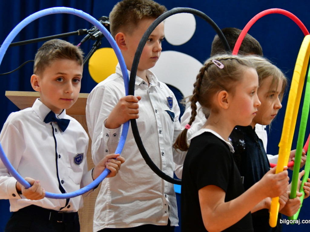 W Chmielku oddano do użytku nowa halę sportową (FOTO)