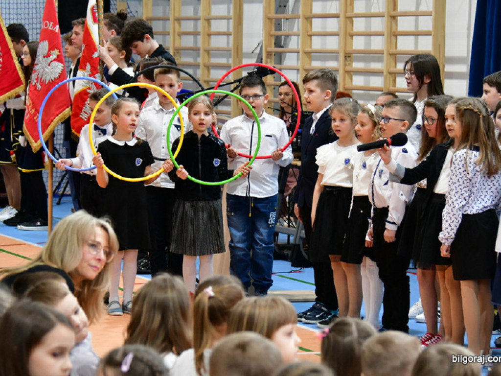 W Chmielku oddano do użytku nowa halę sportową (FOTO)