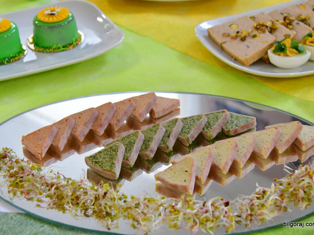 Stół wielkanocny wg. uczniów i nauczycieli ZSZiO (FOTO)