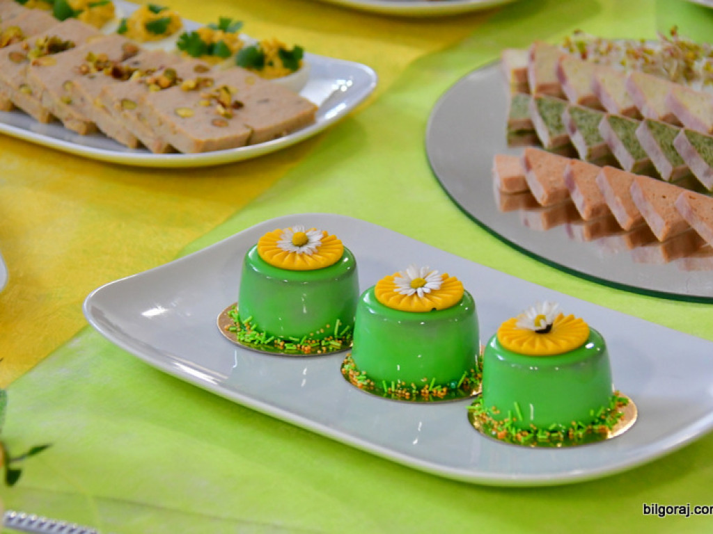 Stół wielkanocny wg. uczniów i nauczycieli ZSZiO (FOTO)