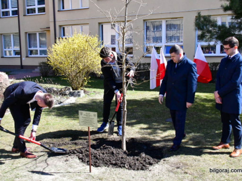 Dzień Pamięci Ofiar Zbrodni Katyńskiej (FOTO)