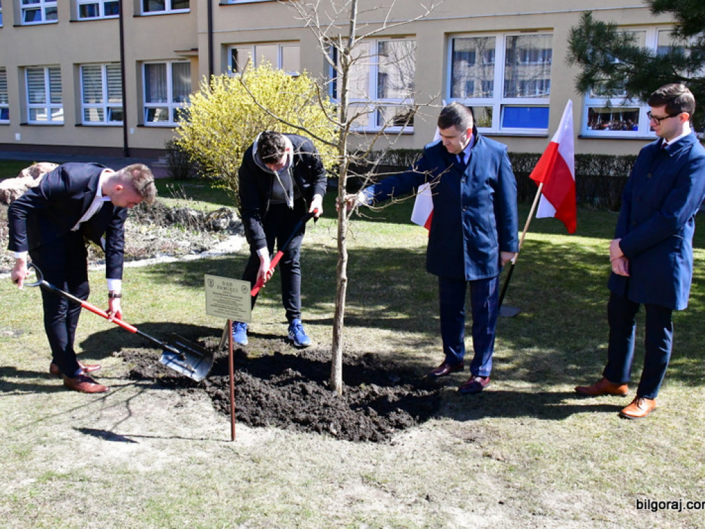 Dzień Pamięci Ofiar Zbrodni Katyńskiej (FOTO)
