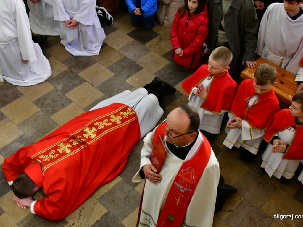 Wielki Piątek, dzień Męki i Śmierci Chrystusa (FOTO)