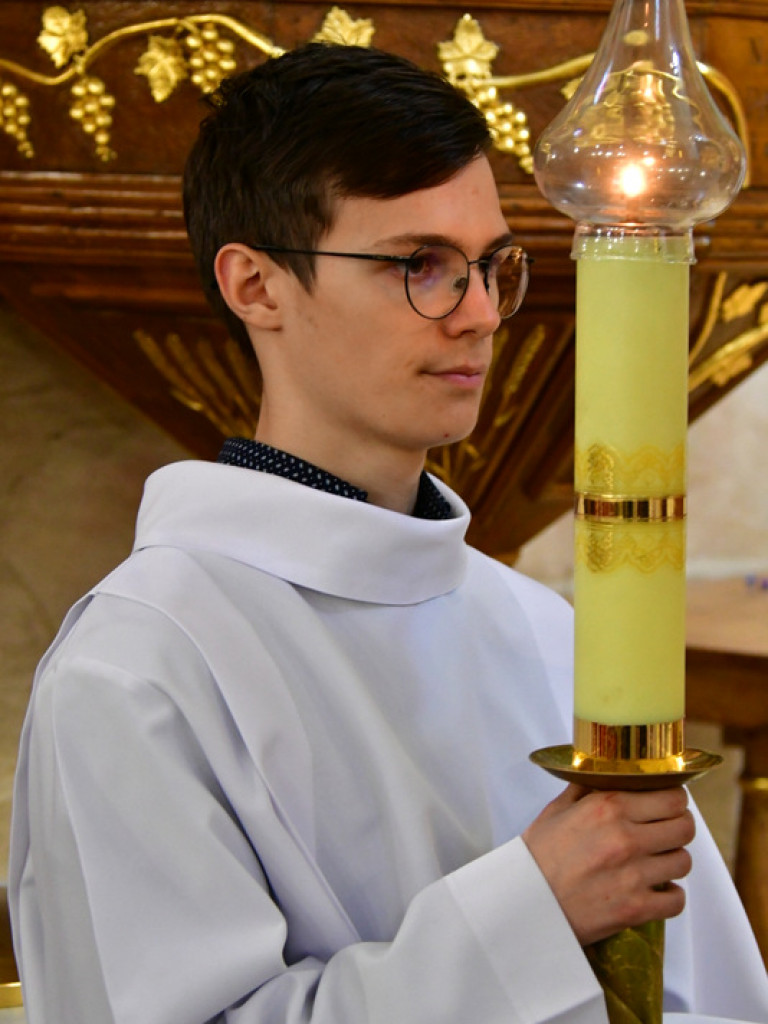 Wielki Piątek, dzień Męki i Śmierci Chrystusa (FOTO)