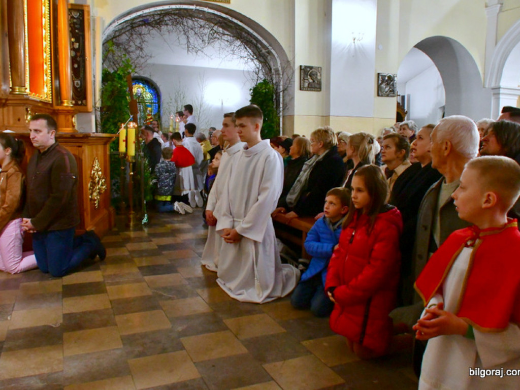 Wielki Piątek, dzień Męki i Śmierci Chrystusa (FOTO)