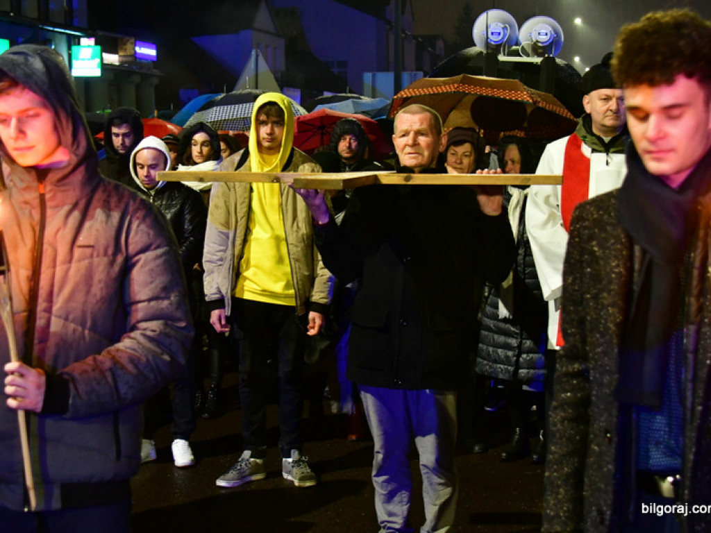 Via crucis po biłgorajsku (FOTO)