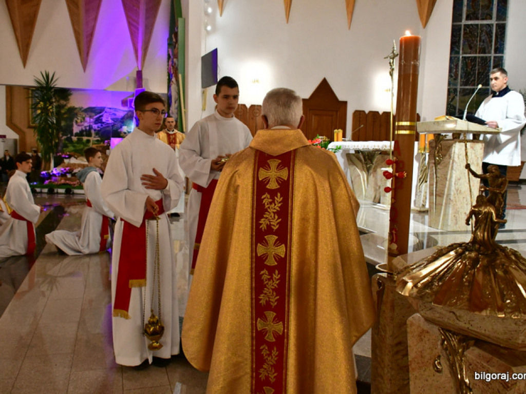 Jest to zatem ta noc... Wigilia Paschalna (FOTO)