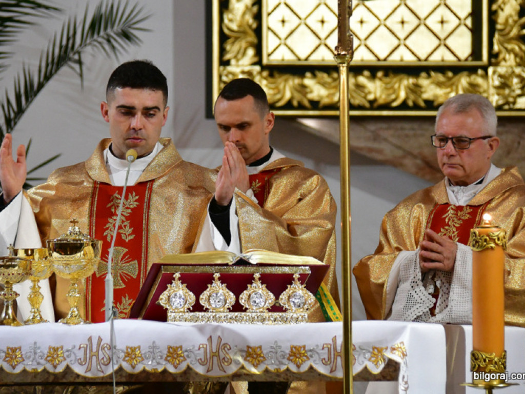 Jest to zatem ta noc... Wigilia Paschalna (FOTO)