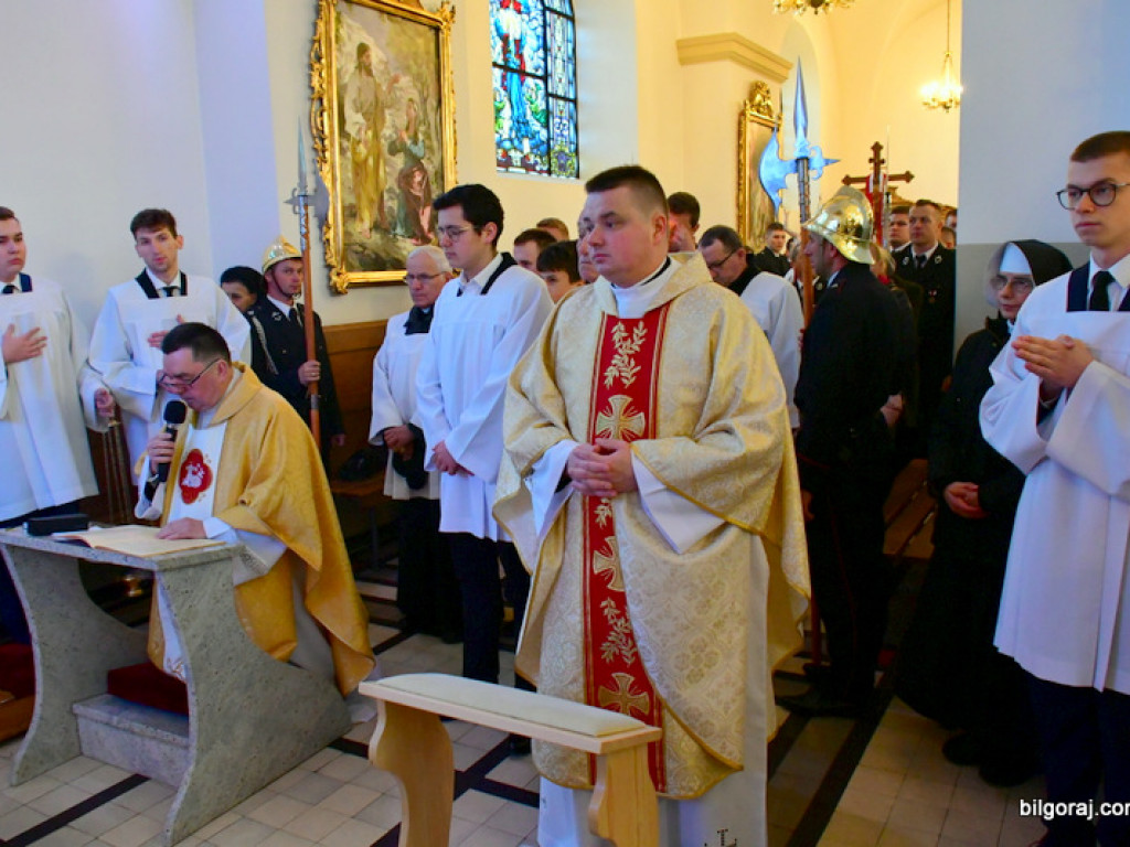 Chrystus Zmartwychwstał! Rezurekcja (FOTO)