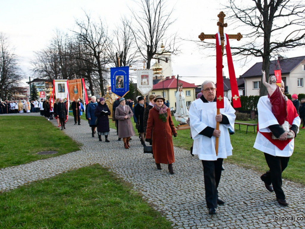 Chrystus Zmartwychwstał! Rezurekcja (FOTO)