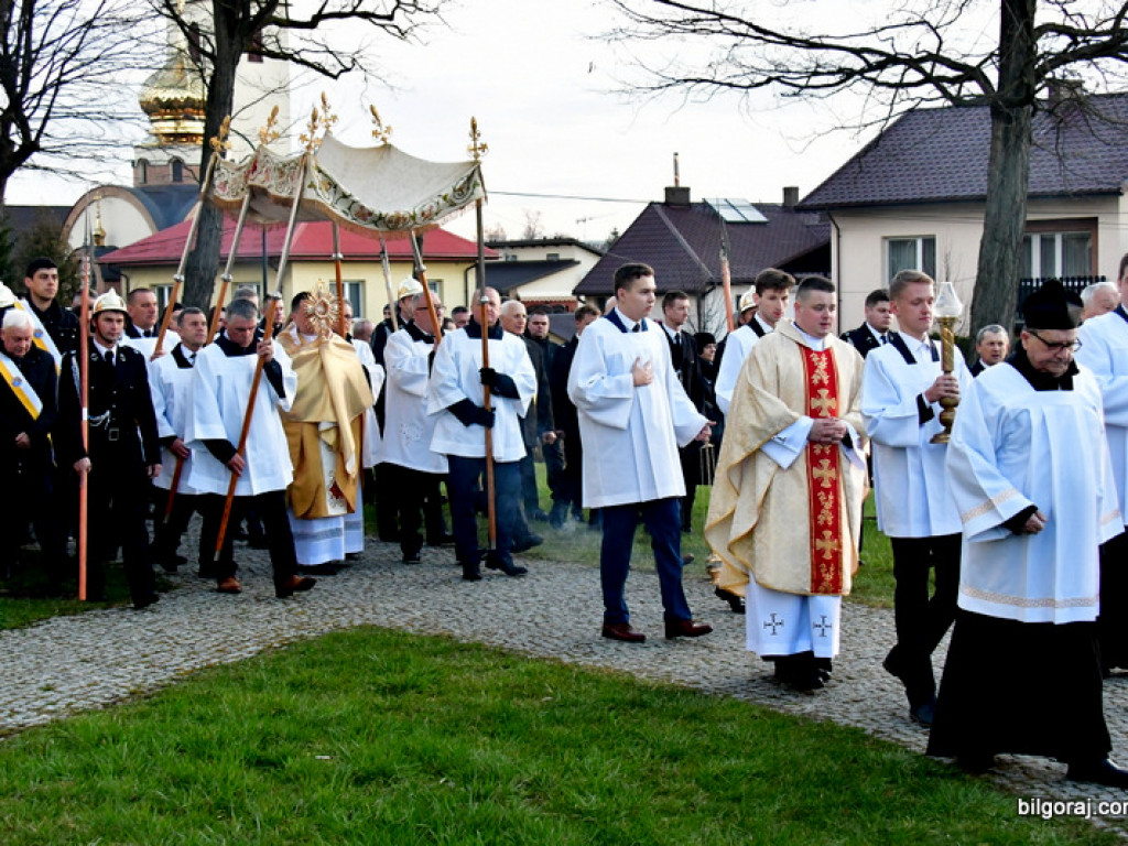 Chrystus Zmartwychwstał! Rezurekcja (FOTO)