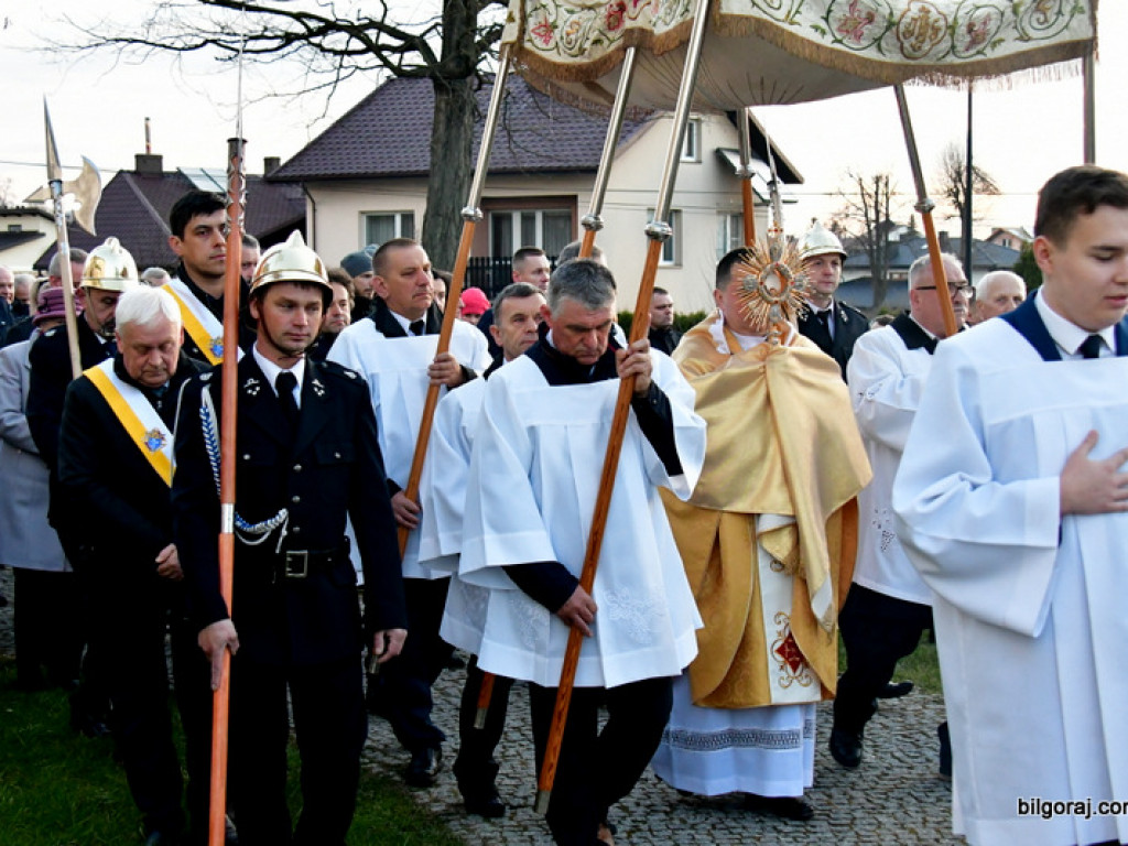 Chrystus Zmartwychwstał! Rezurekcja (FOTO)
