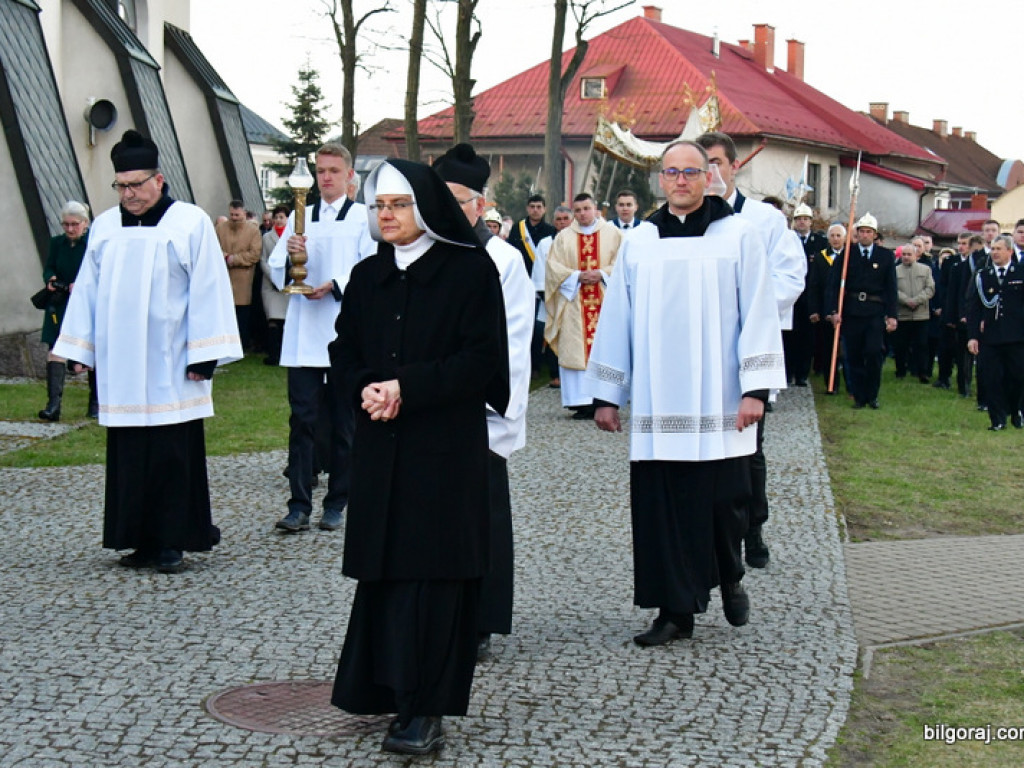 Chrystus Zmartwychwstał! Rezurekcja (FOTO)