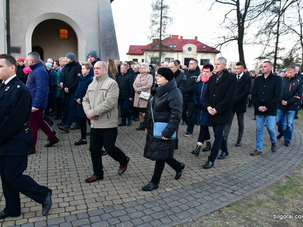 Chrystus Zmartwychwstał! Rezurekcja (FOTO)