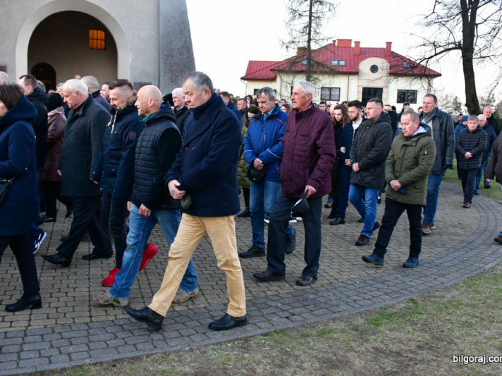 Chrystus Zmartwychwstał! Rezurekcja (FOTO)