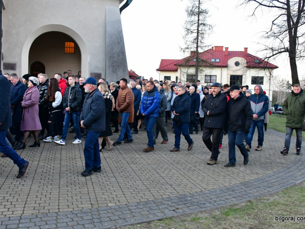 Chrystus Zmartwychwstał! Rezurekcja (FOTO)
