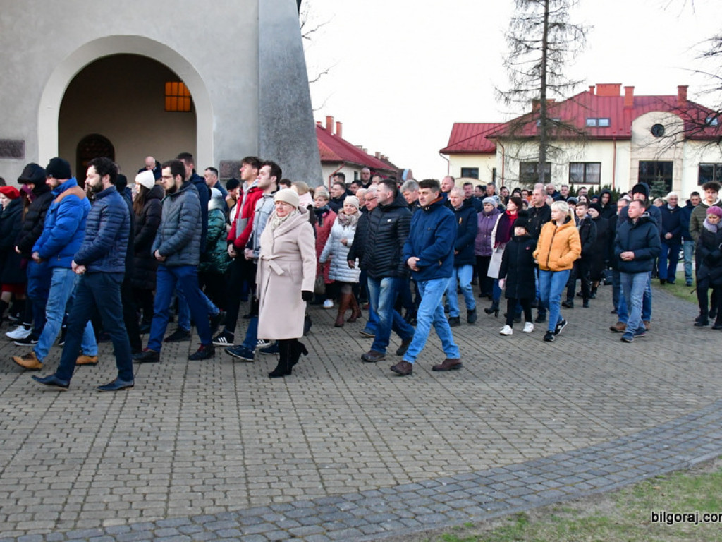 Chrystus Zmartwychwstał! Rezurekcja (FOTO)