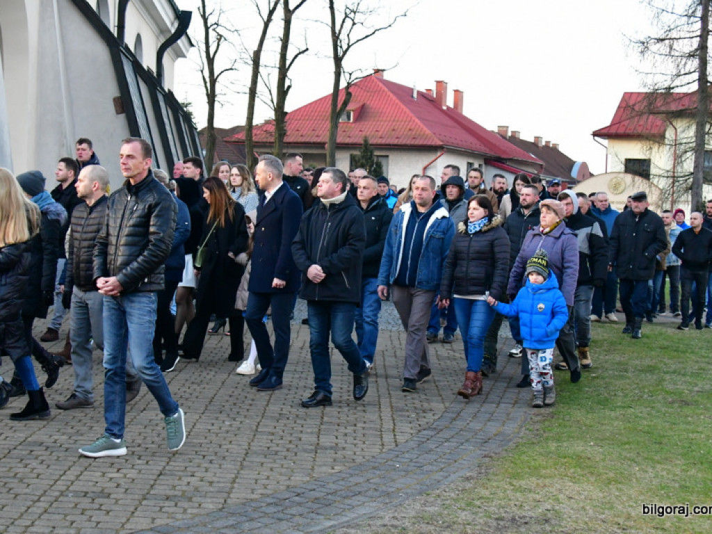 Chrystus Zmartwychwstał! Rezurekcja (FOTO)