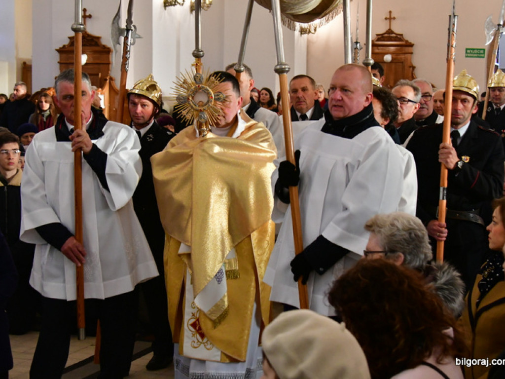 Chrystus Zmartwychwstał! Rezurekcja (FOTO)