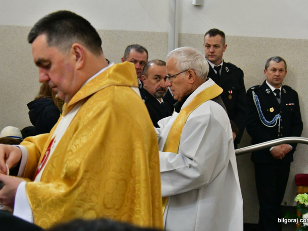 Chrystus Zmartwychwstał! Rezurekcja (FOTO)