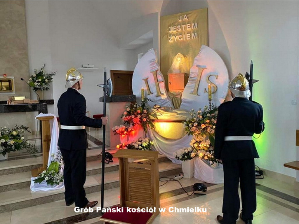 Ciemnice i Groby Pańskie w kościołach powiatu biłgorajskiego (FOTO)