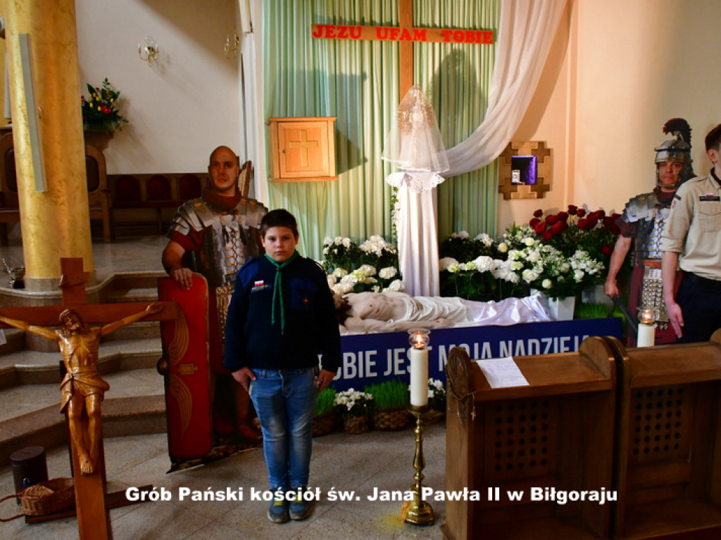 Ciemnice i Groby Pańskie w kościołach powiatu biłgorajskiego (FOTO)