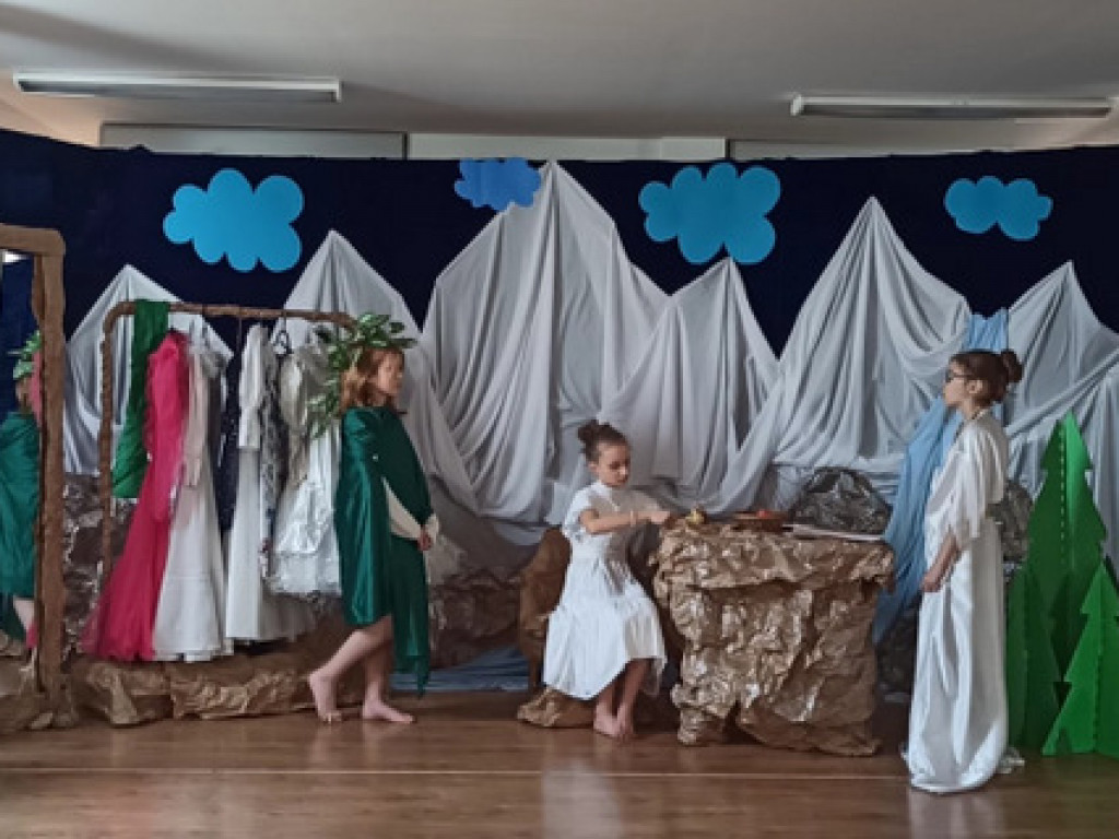 Najlepsze spektakle XII Międzyszkolnych Konfrontacji Teatralnych 2022